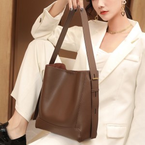 TRUST-U Soft leather women’s bag crossbody bag women 2024 new underarm bag niche high-grade sense large capacity commuter bag