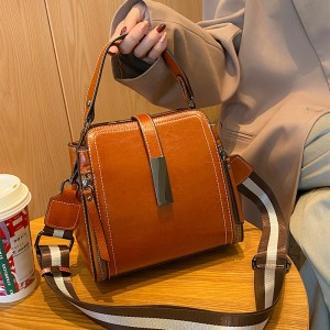 TRUST-U Soft leather women’s bag crossbody bag women 2024 new underarm bag niche high-grade sense large capacity commuter bag