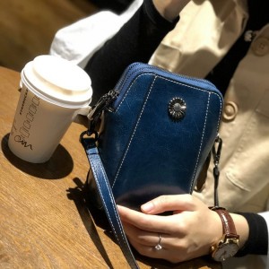 TRUST-U Soft leather women’s bag crossbody bag women 2024 new underarm bag niche high-grade sense large capacity commuter bag