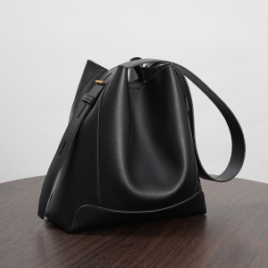 TRUST-U Soft leather women’s bag crossbody bag women 2024 new underarm bag niche high-grade sense large capacity commuter bag